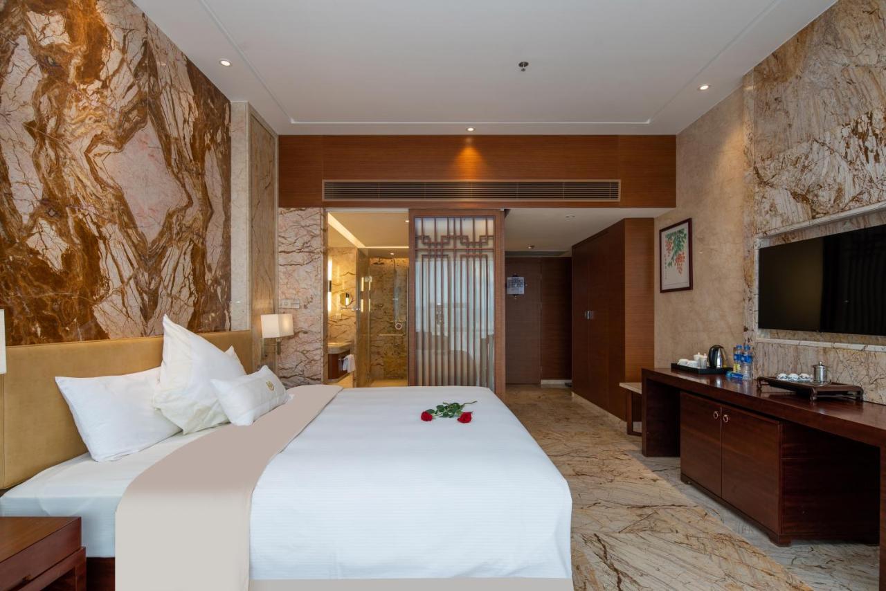 King Royal Hotel Yunfu ภายนอก รูปภาพ