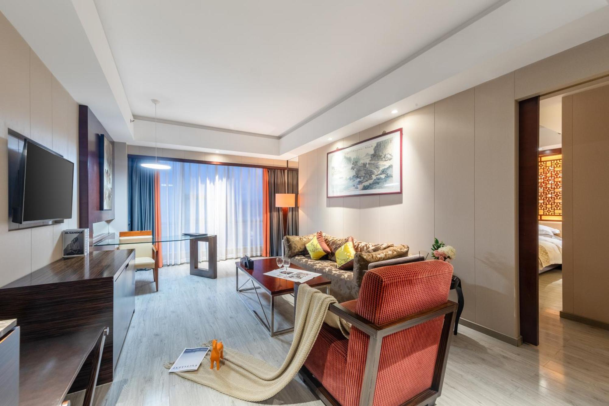 King Royal Hotel Yunfu ภายนอก รูปภาพ